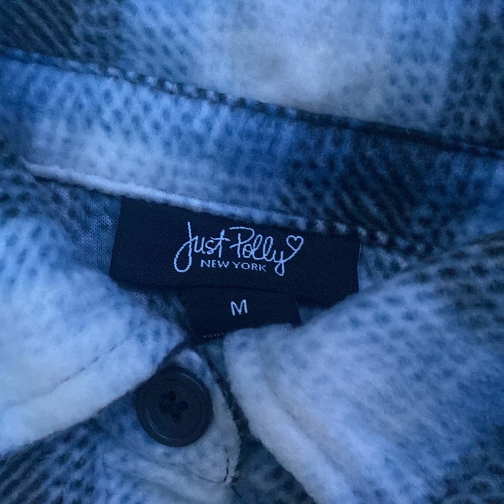 button up jacket - Picture 2 of 2